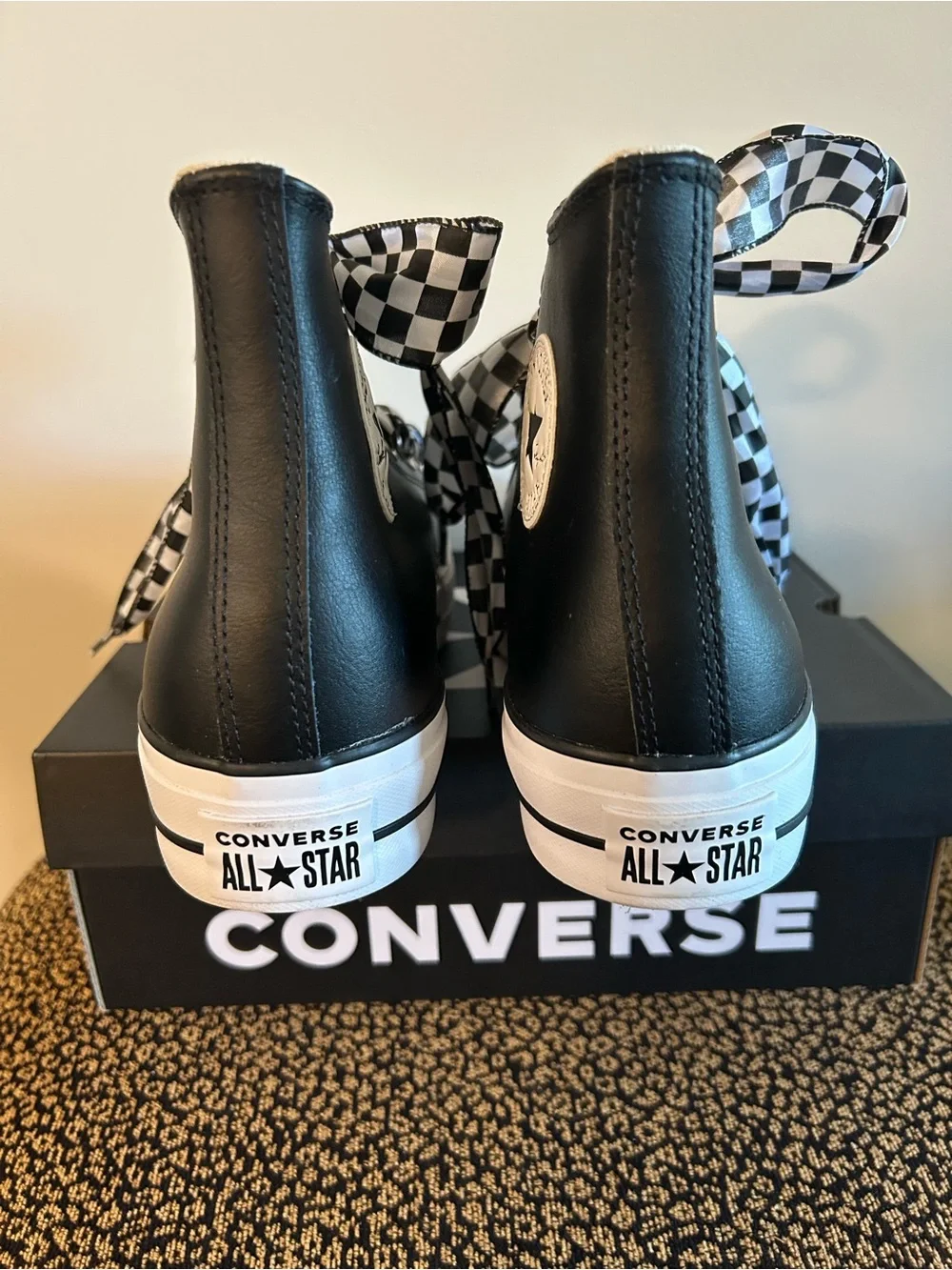 EUC Converse Leather Black High-Top Platform w Bonus Checkerboard Ribbon Laces
